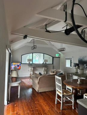 Darcy Magee Apartment No2